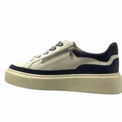 Sport Chic|Baskets<Softwaves Baskets 8.80.01/03 Cuir Crème & Marine