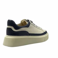 Sport Chic|Baskets<Softwaves Baskets 8.80.01/03 Cuir Crème & Marine